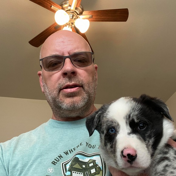 Profile Picture of Robert Jensen (@obert1229) on Poshmark