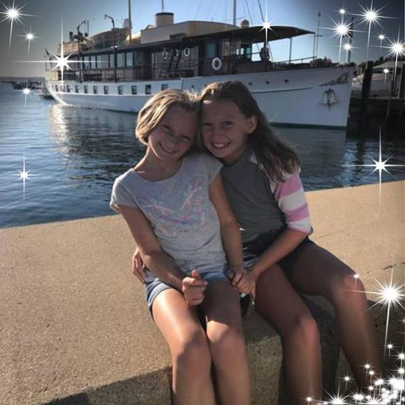 Profile Picture of Rachel Long-chagnon (@rrchagnon) on Poshmark