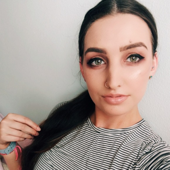 Profile Picture of Reagan Gorzynski (@lunarclouds) on Poshmark