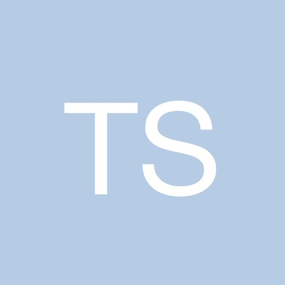 Profile Picture of Tammy Slone (@tammyslone266) on Poshmark