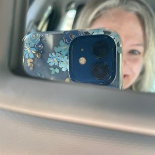 Profile Picture of Lori mcDevitt (@lorimcdev) on Instagram