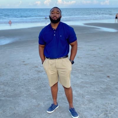 Profile Picture of Subscribe To My YouTube Channel (@LaRon_Curtis) on Twitter