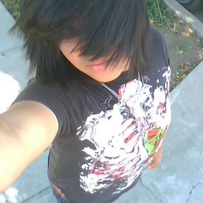 Profile Picture of Joe Lomeli (@JOE_HEARTS) on Twitter