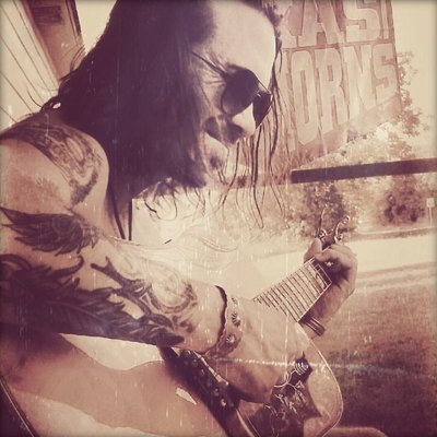 Profile Picture of Brad Wayne Purdom (@Brad_purdom) on Twitter