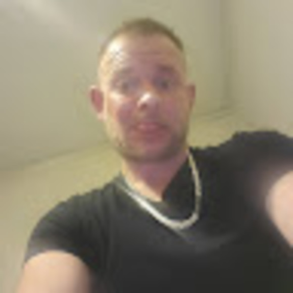 Jojoe Deblieck - Poshmark Profile Picture of Jojoe Deblieck (@deblieckjoe) on Poshmark