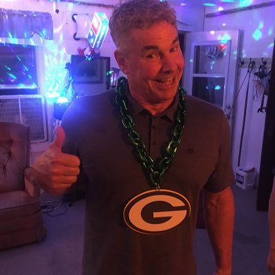 Profile Picture of Steve Quirk (@SteveQuirk_) on Twitter