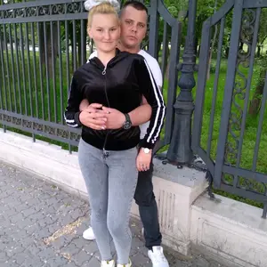 Profile Picture of simonaalina (@simonasulea) on Tiktok