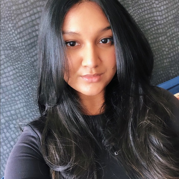 Profile Picture of Sereena Ramprashad (@beenabubbles) on Poshmark