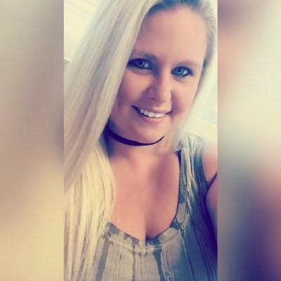 Profile Picture of ♔Amy Schneider (@meems_x3) on Twitter