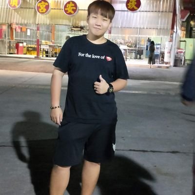 Profile Picture of Julian Lu (@l96tDPODszxVSDd) on Twitter