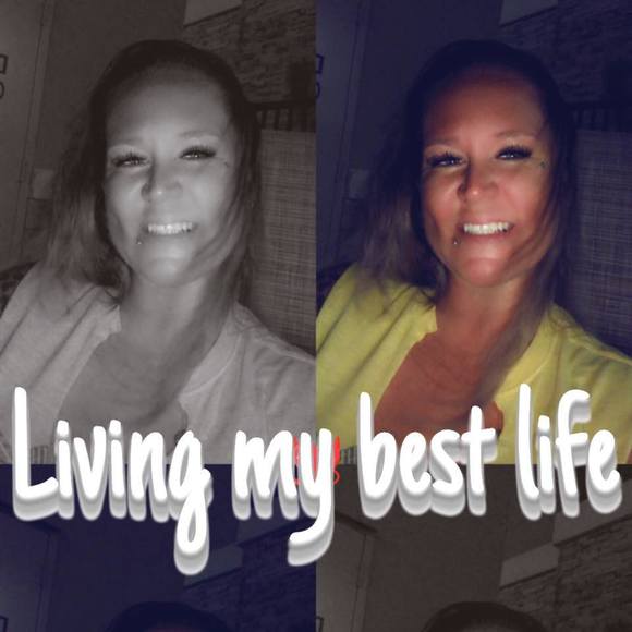 Profile Picture of Jillian Carlos (@jillian8484) on Poshmark