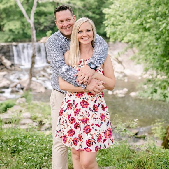 Profile Picture of Kelli Marshall (@kellim1986) on Poshmark