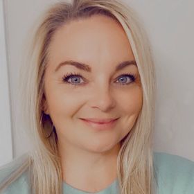 Profile Picture of Whitney Gillespie Ricciardi (@prttymama) on Pinterest