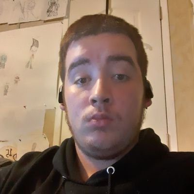 Profile Picture of Shawn McHenry (@ShawnMcHenry8) on Twitter