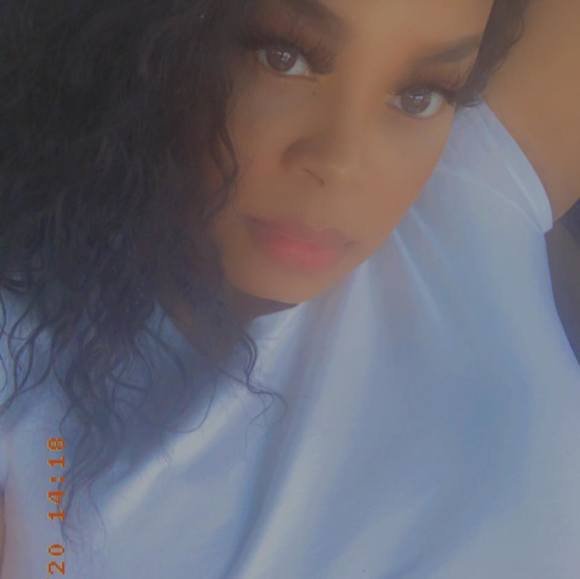 Profile Picture of Chasity Hill (@chasityhill22) on Poshmark