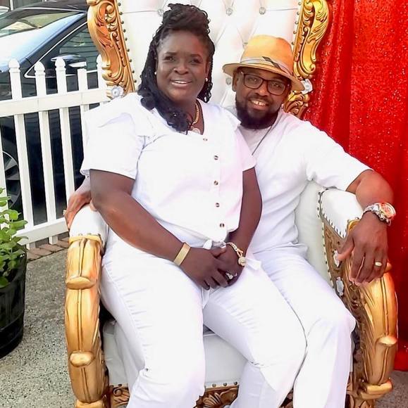 Profile Picture of Shelly Mciver (@shellymciver) on Poshmark