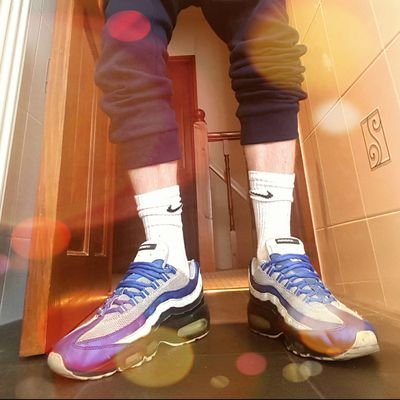 Profile Picture of Tim B. (@scally84ks) on Twitter