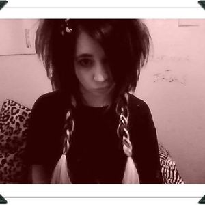 Profile Picture of Corinna Pope (@menthol9) on Myspace