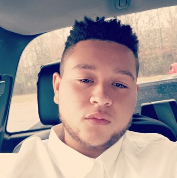 Profile Picture of Matthew Metcalf (@matthewmetcalf) on Poshmark