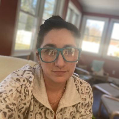 Profile Picture of Alexa Hayes (@thealexahayes) on Twitter