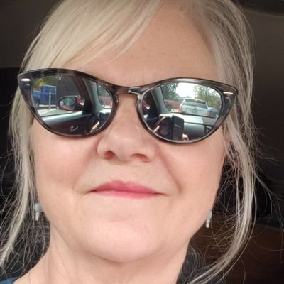 Profile Photo of Susan Simmons 🇨🇦 (@SSQSimmons) on Twitter