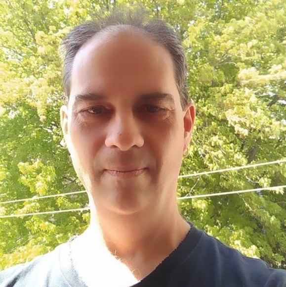 Profile Picture of Richard Lessard (@richardlessard8) on Poshmark