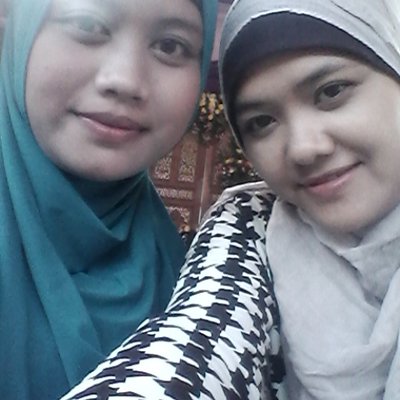 Profile Picture of Yunita Purnama Sari (@YunitaToni) on Twitter