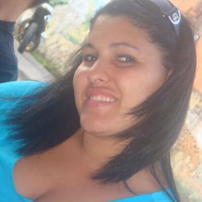Profile Picture of Ana Helena Alves (@aninhacomjesus) on Twitter