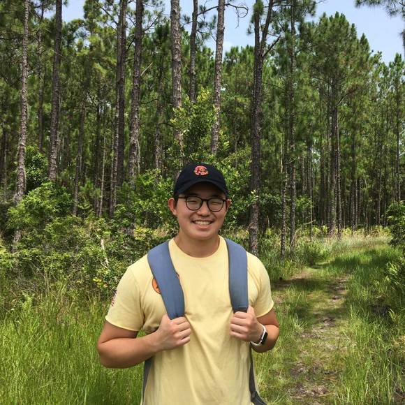 Profile Picture of James Chang (@jameschang96) on Poshmark