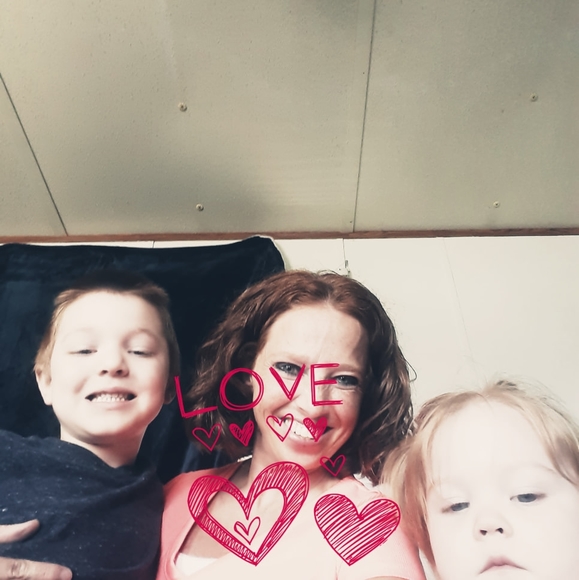 Profile Picture of Helen Bowden (@helenbowden) on Poshmark