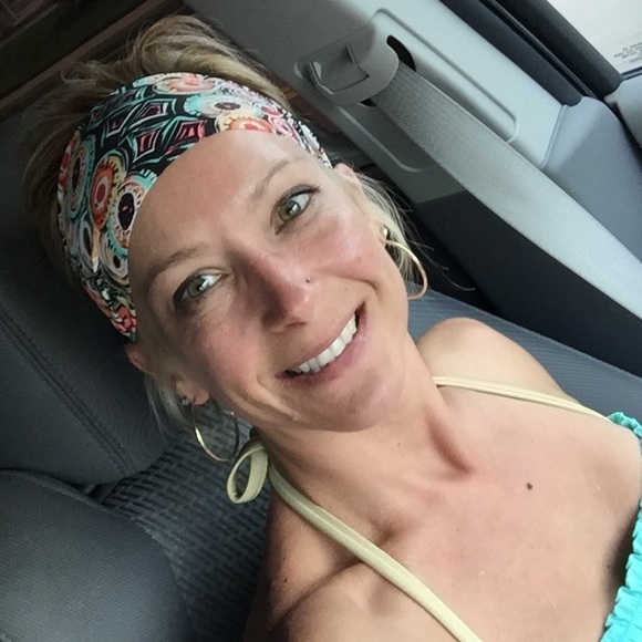 Profile Picture of Jaime Boundy (@jjboundy) on Poshmark