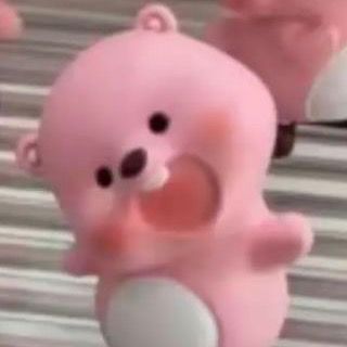 Profile Picture of aprille (@aprillegen) on Tiktok