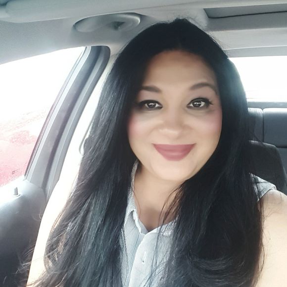 Profile Picture of Nancy Rincones (@07071973) on Poshmark