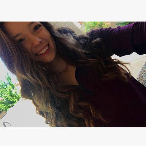 Profile Picture of Darian Garvine (@dariangarvine) on Poshmark