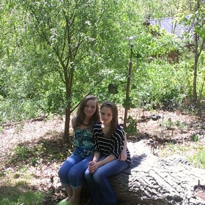 Profile Picture of Candie Foster (@@candiefoster) on Twitter