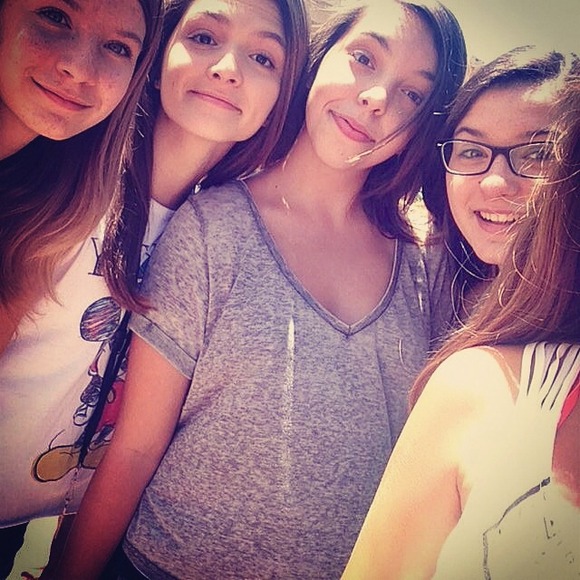 Sammi Braddock - Poshmark Profile Picture of Sammi Braddock (@sammib22) on Poshmark