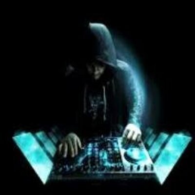 Profile Picture of DAVID UFFER (@BAHLSWAPNIL) on Twitter