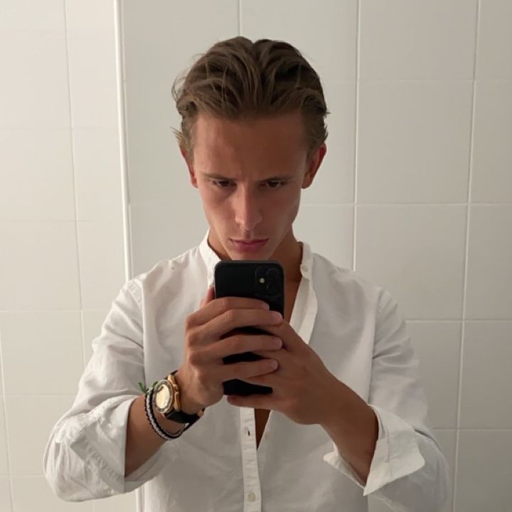 Profile Picture of scottved (@scottved) on Tiktok