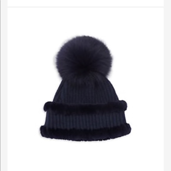 Profile Picture of Kay Mckay (@luxury_elegence) on Poshmark