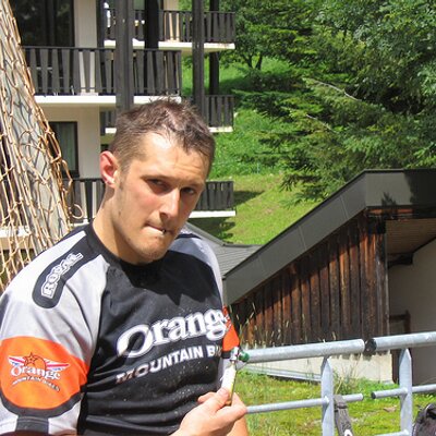 Profile Picture of Antony Davies (@TudorDavies) on Twitter