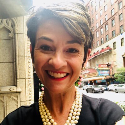 Profile Picture of Isabel Andrews (@Isabela69396885) on Twitter