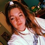 Profile Picture of s  t  e  v  e  e (@lynn.stevee) on Instagram