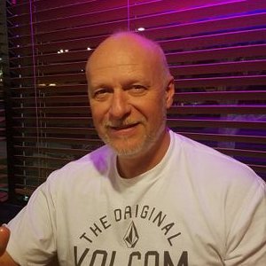 Profile Picture of Jon Rowell (@LongJon23) on Twitter