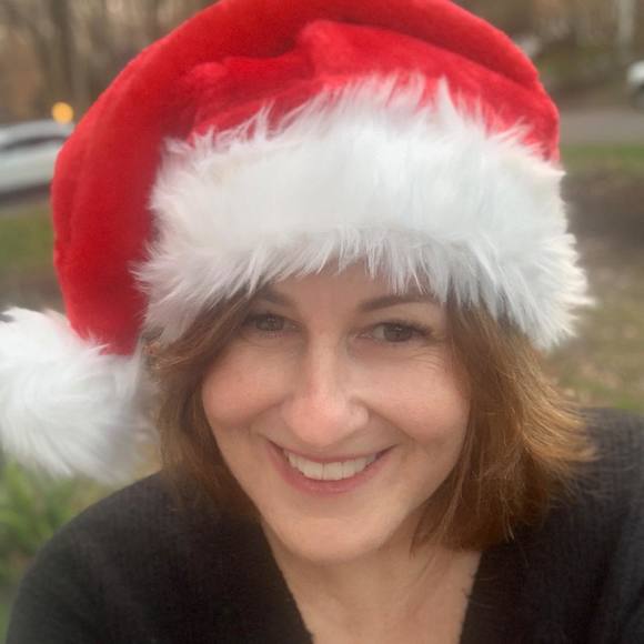 Profile Picture of Kim Kubala (@ksettersten) on Poshmark