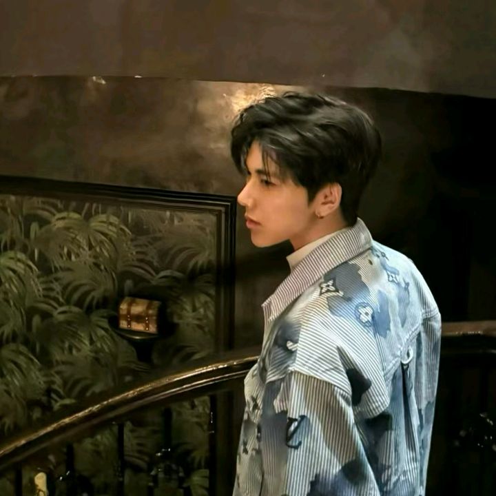 Profile Picture of Mark (@live.agent.mark) on Tiktok