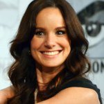 Profile Picture of Sara Wayne Callies (@sarawaynecallies) on Instagram