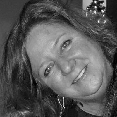 Profile Picture of Lorraine Devin (@LDevin1) on Twitter