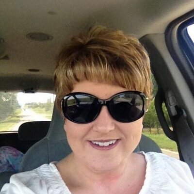 Profile Picture of Tanya Stevenson (@tawns74) on Twitter