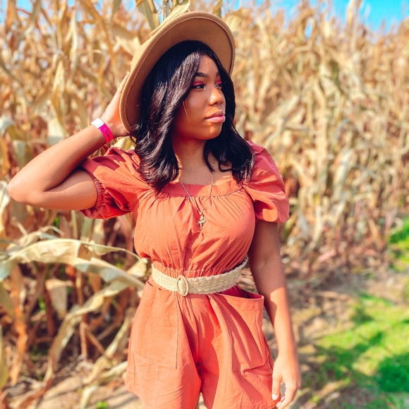 Profile Picture of Francheska Hagenbach (@fashyfran12) on Poshmark