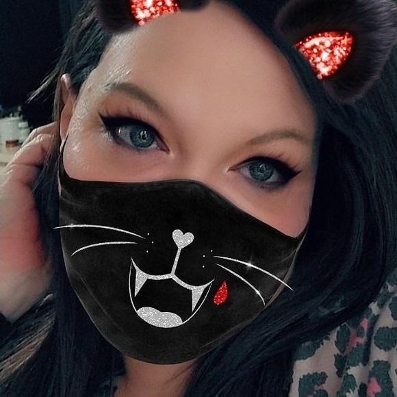 Profile Picture of Lori Largent (@lorilargent785) on Poshmark